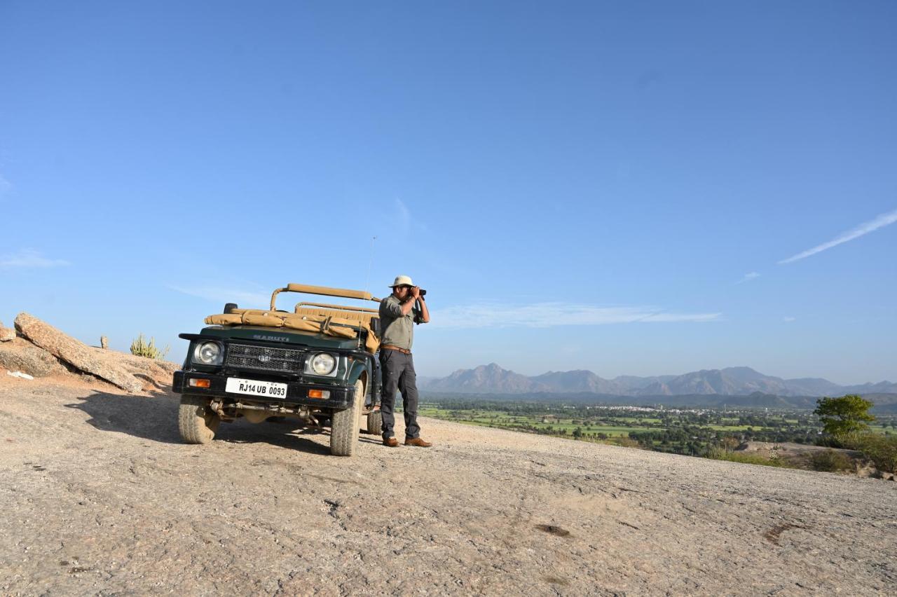 Отель Clarks Safari Jawai Jawai Bandh Экстерьер фото