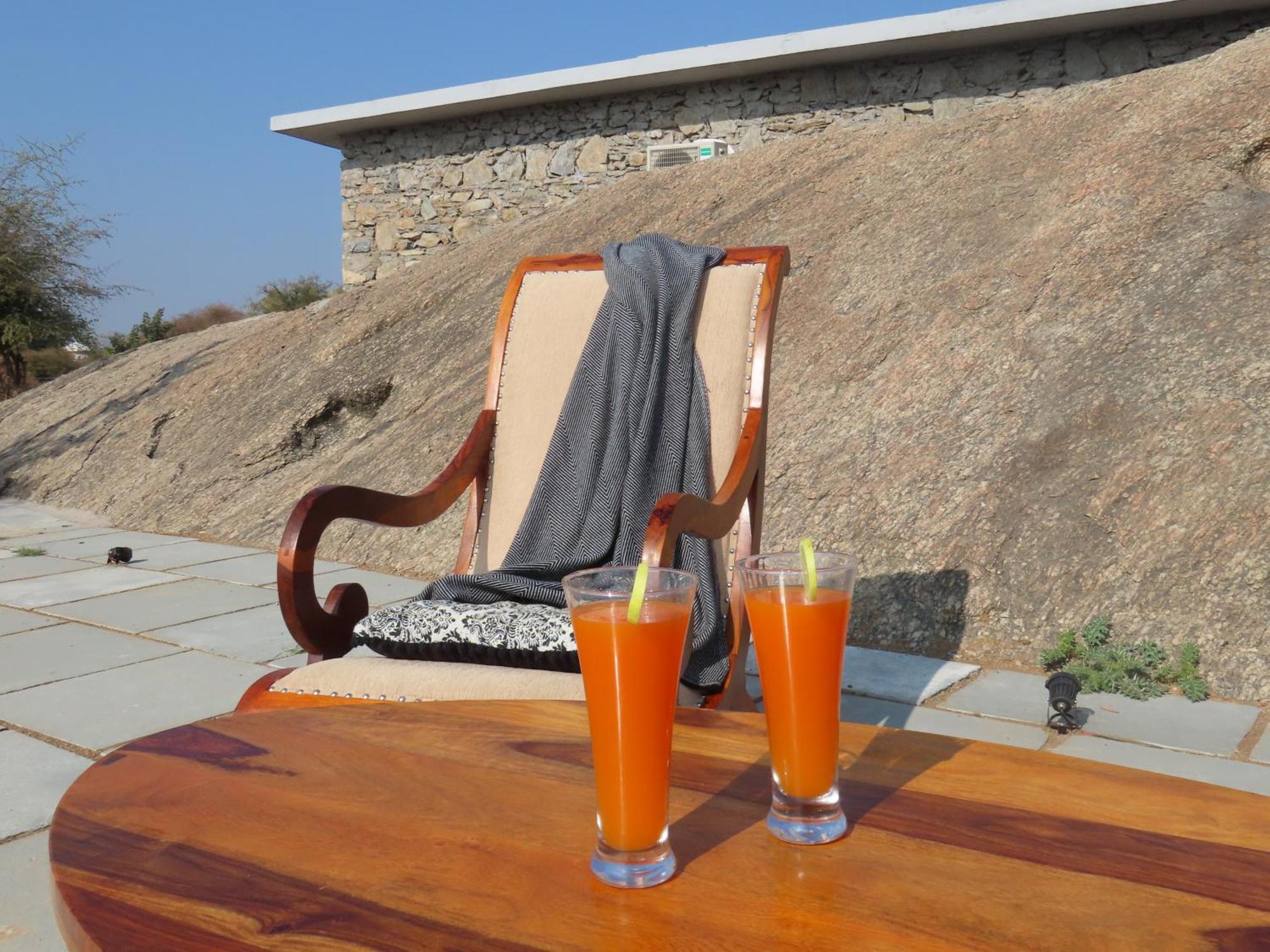 Отель Clarks Safari Jawai Jawai Bandh Экстерьер фото
