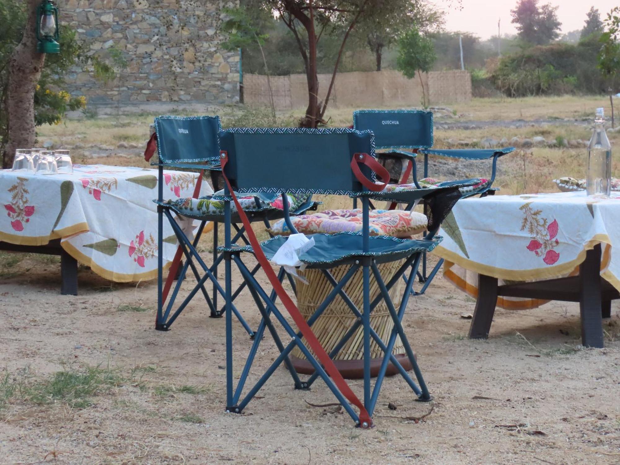 Отель Clarks Safari Jawai Jawai Bandh Экстерьер фото